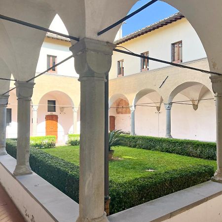 Paradise Convent Apartment Флоренція Екстер'єр фото
