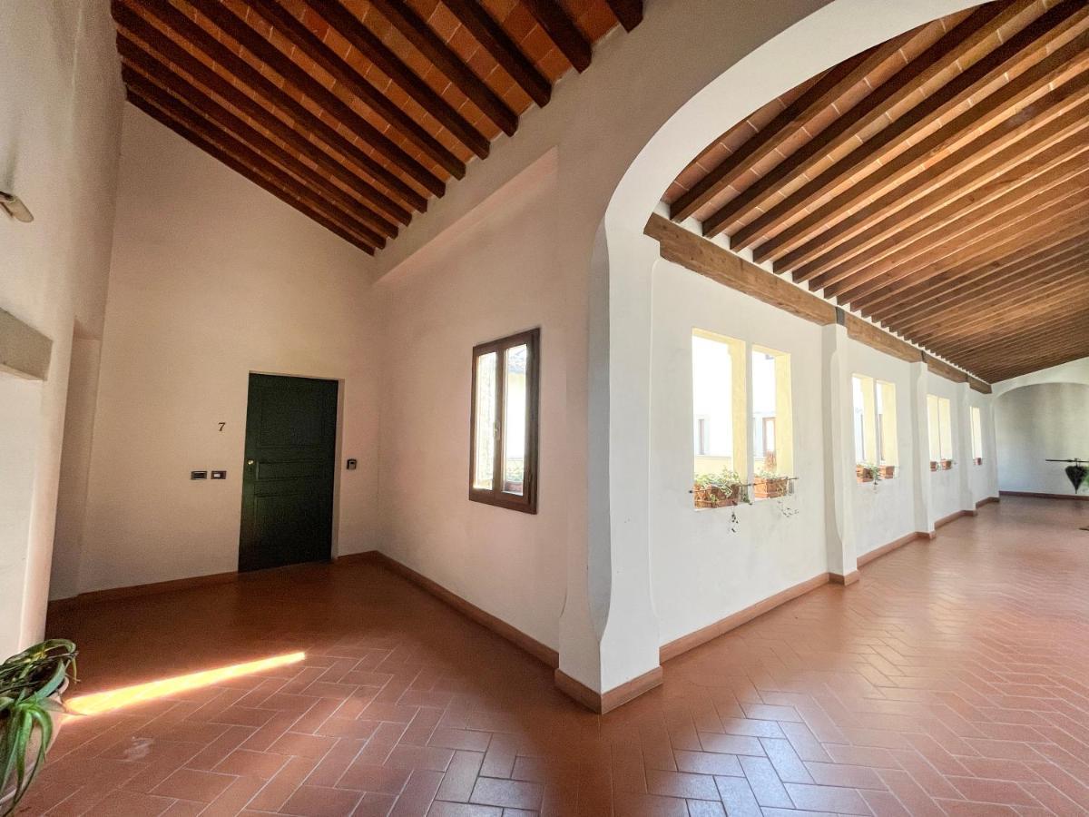 Paradise Convent Apartment Флоренція Екстер'єр фото
